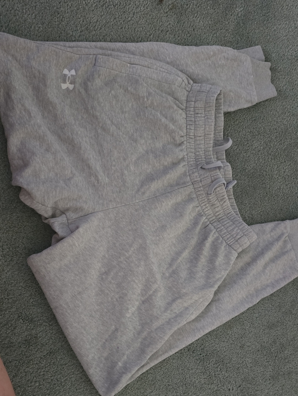 Under Armour Men's Light Gray Sweat Joggers
